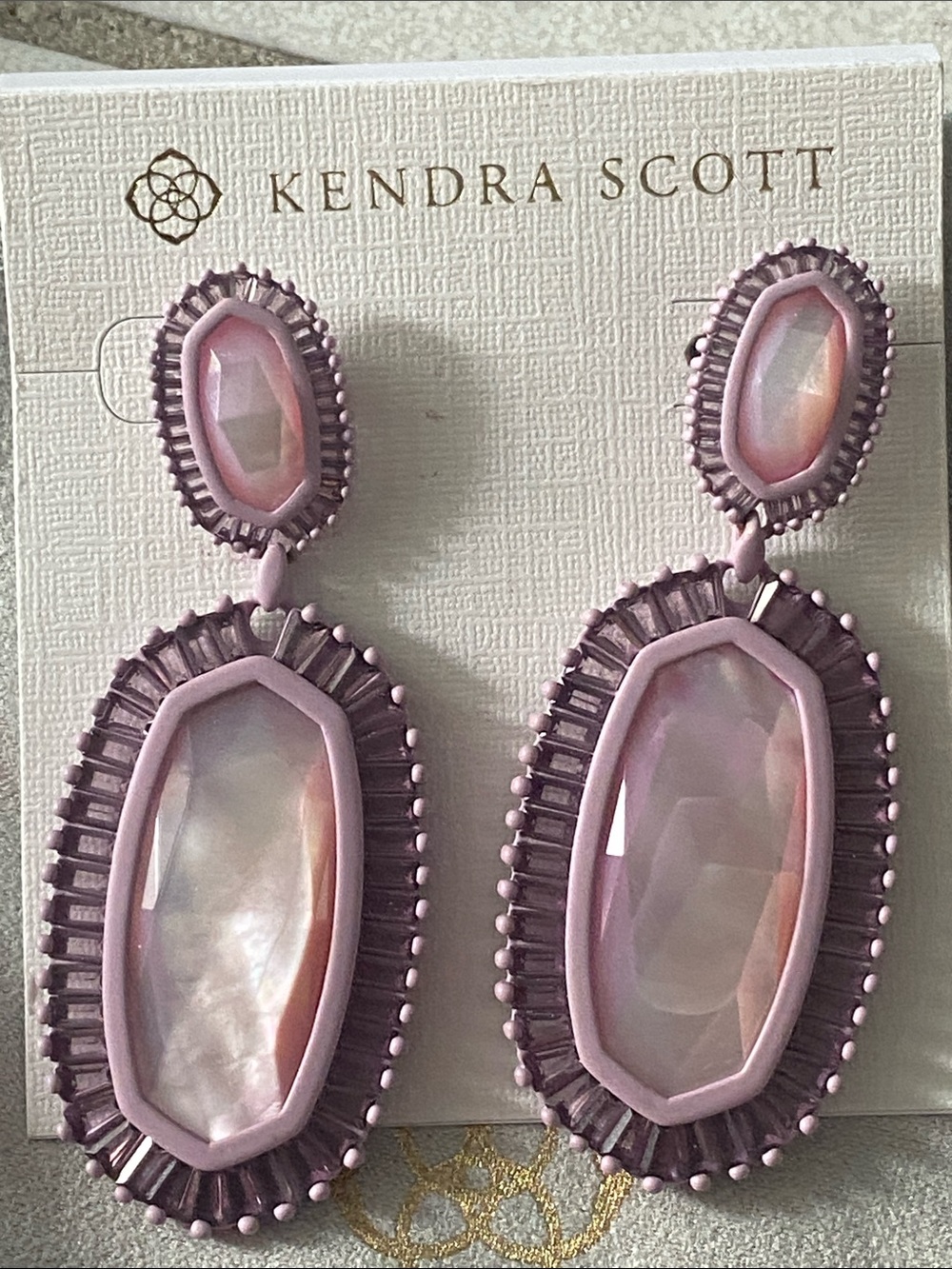 NWT Kendra Scott KakI Statement Lavender Lilac Purple earrings. rare